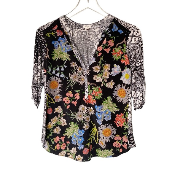 Anthropologie Tops - Anthropologie TINY Lacona Popover floral blouse